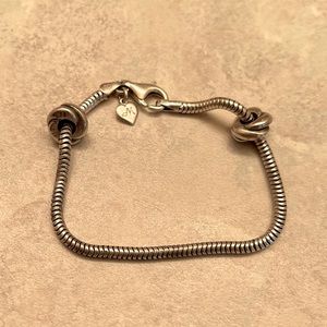 Kay Jewelers Charm bracelet w/stoppers